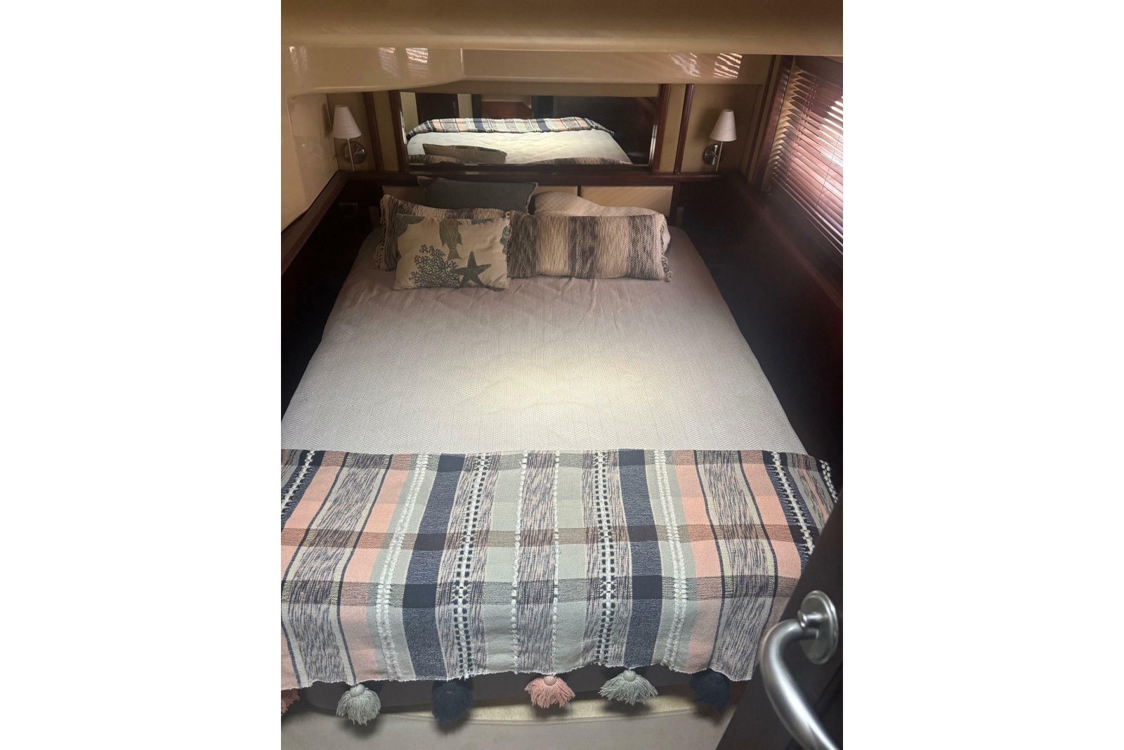 2006 Sea Ray 52 Sedan Bridge