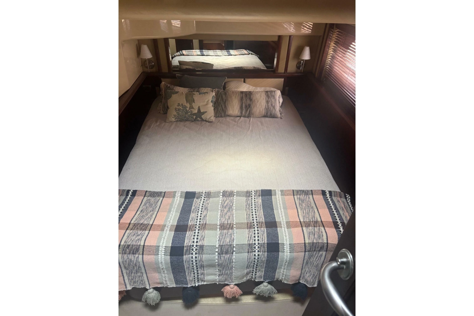 2006 Sea Ray 52 Sedan Bridge