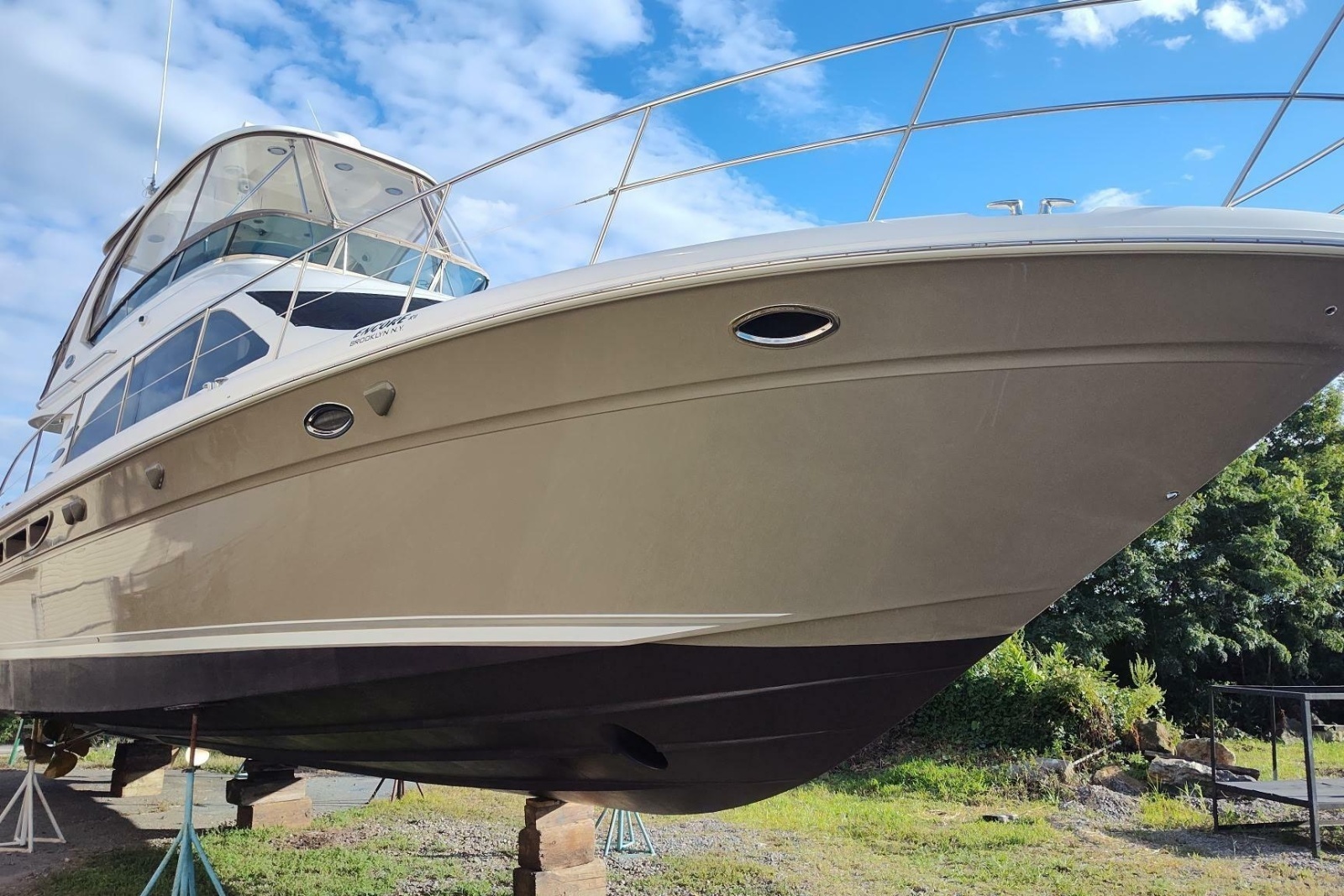 2006 Sea Ray 52 Sedan Bridge