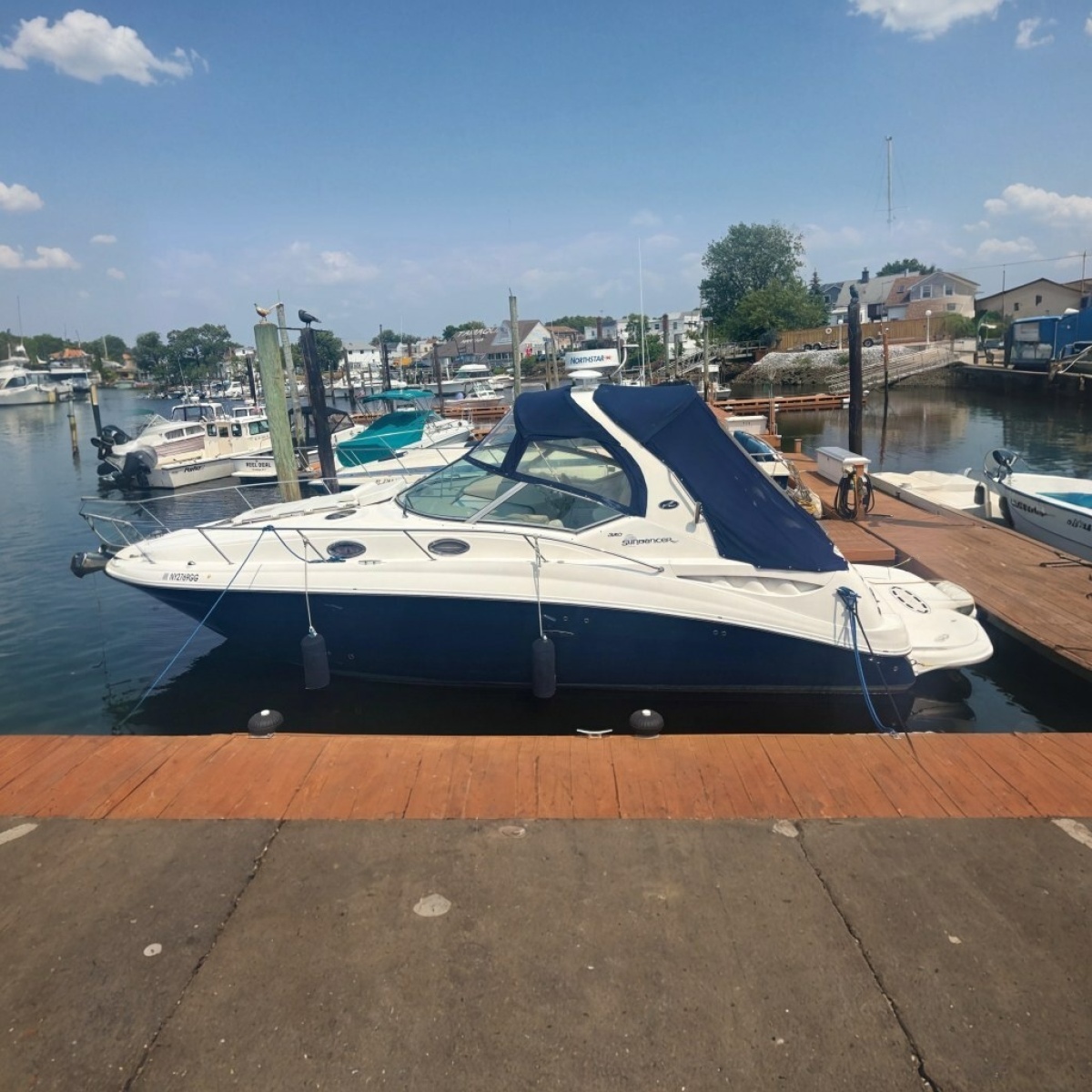 2006 Sea Ray Sundancer 320