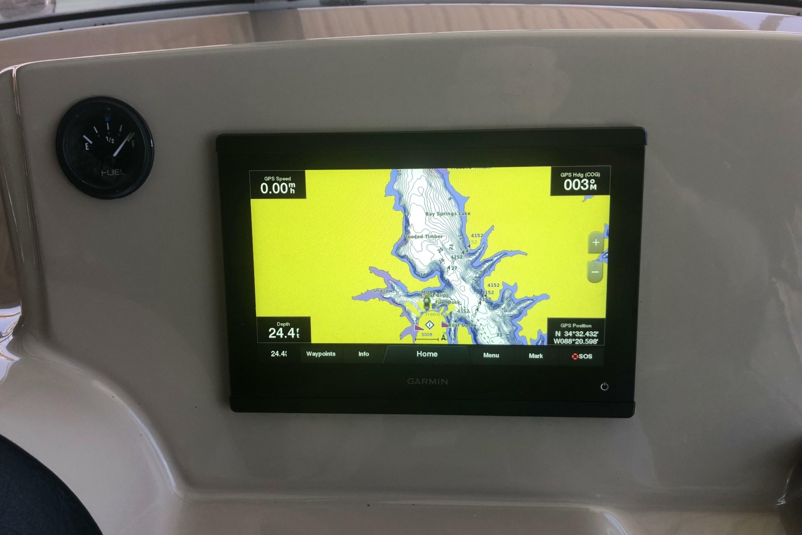2005 Carver 41 Cockpit Motor Yacht