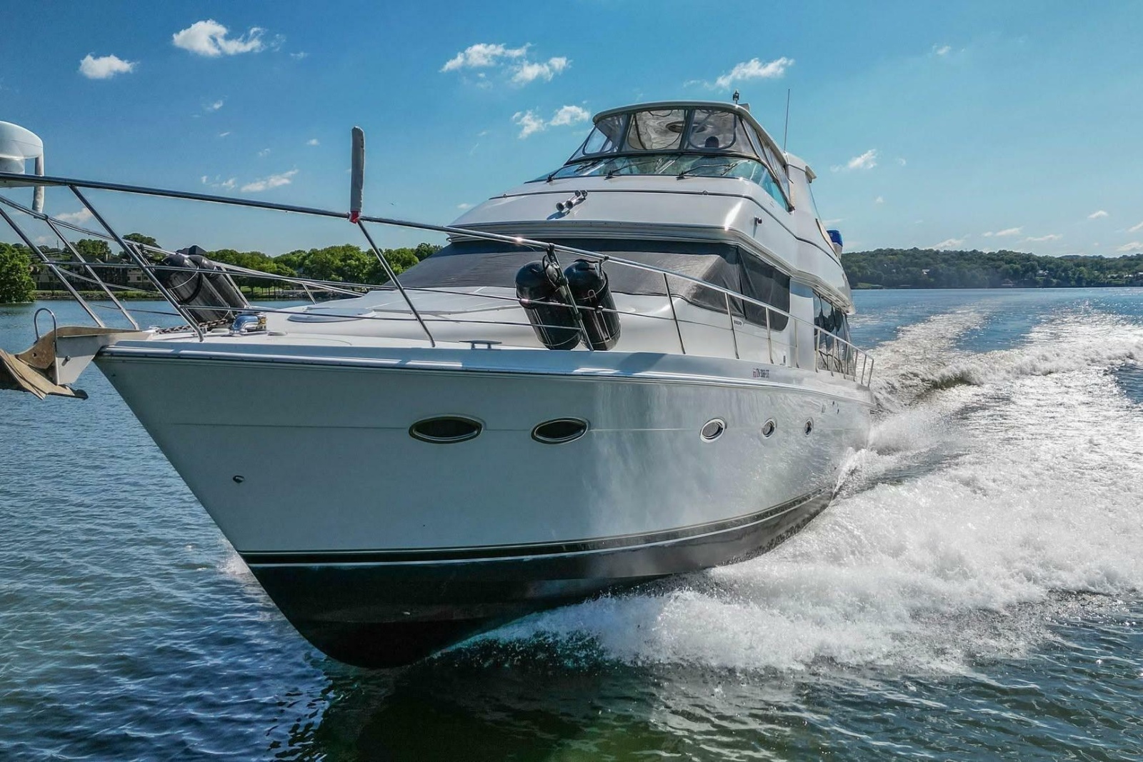 2005 Carver 570 Voyager Pilothouse