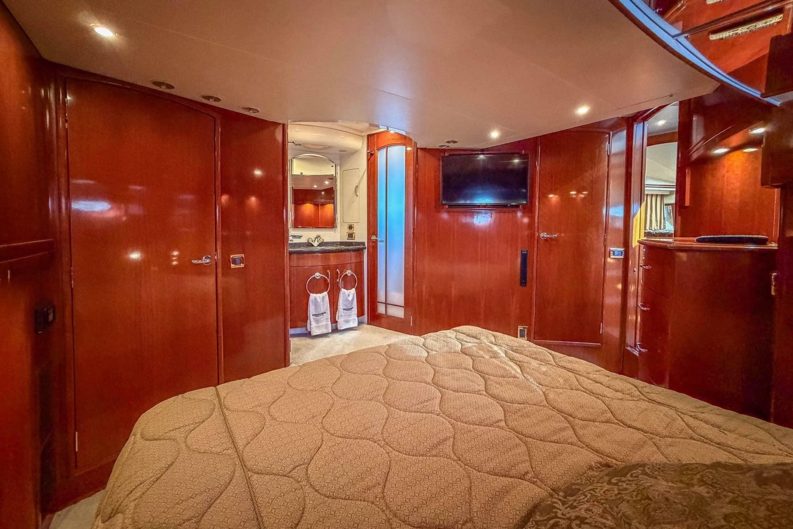 2005 Carver 570 Voyager Pilothouse