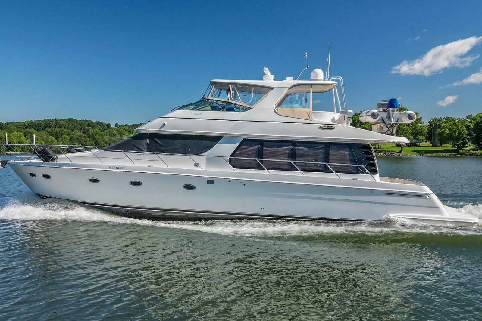 2005 Carver 570 Voyager Pilothouse