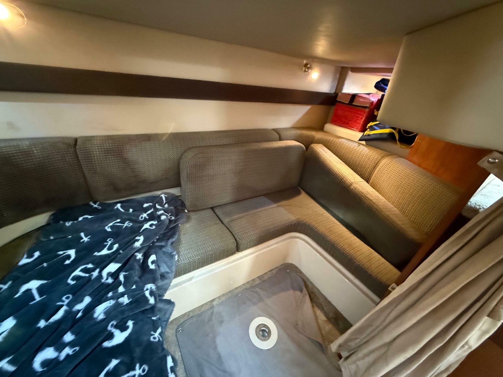 2005 Cruisers Yachts 340 Express