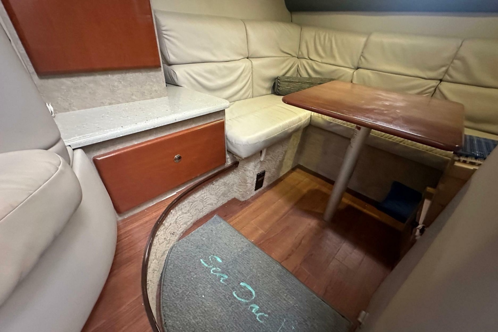 2005 Formula 37 Performance Cruiser