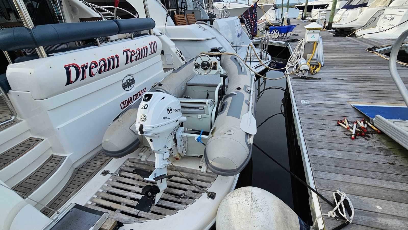 2005 Neptunus 56 Flybridge