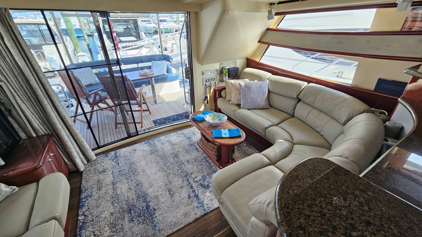 2005 Neptunus 56 Flybridge
