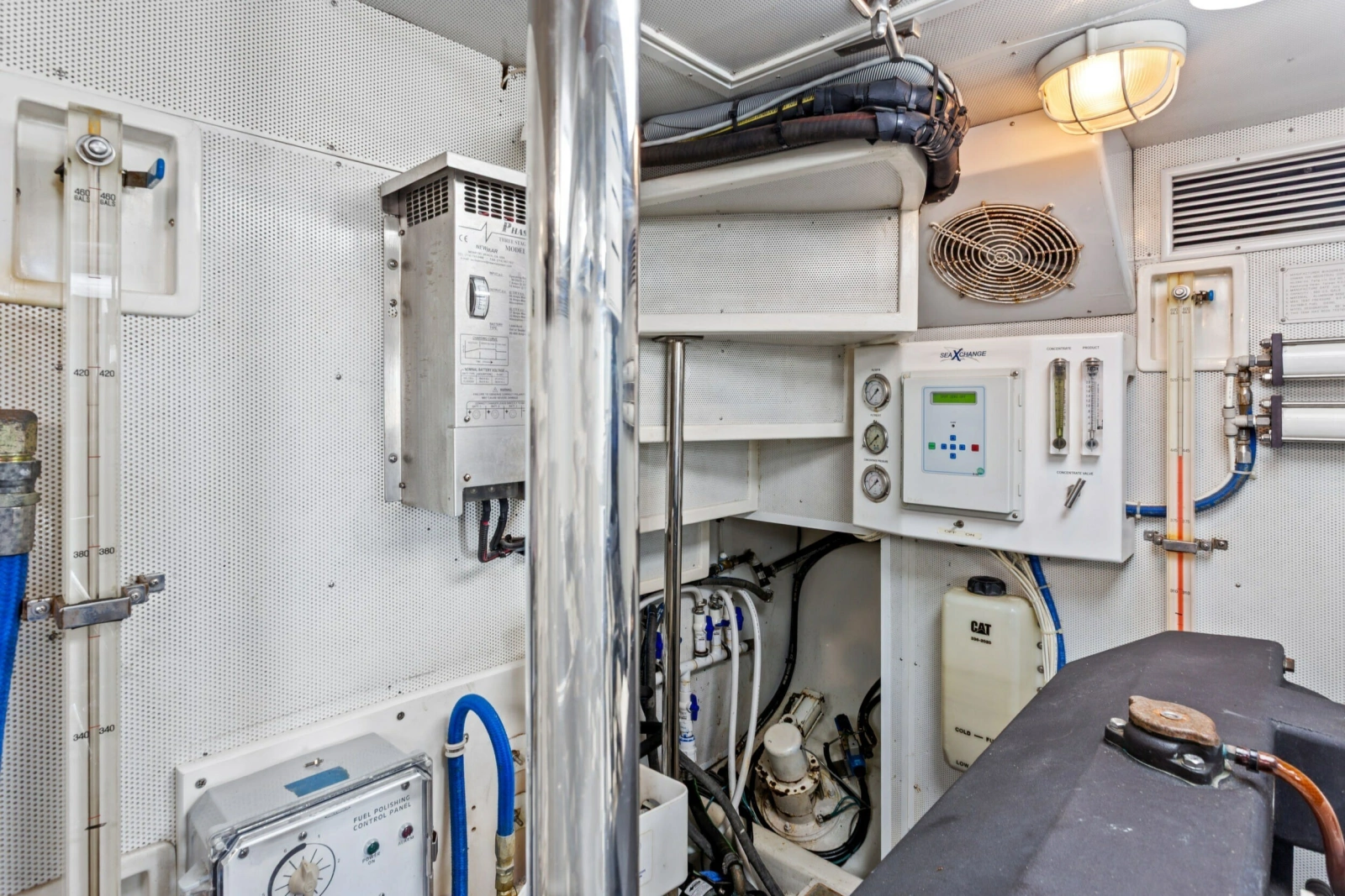 2005 Offshore Yachts 66 Pilot House