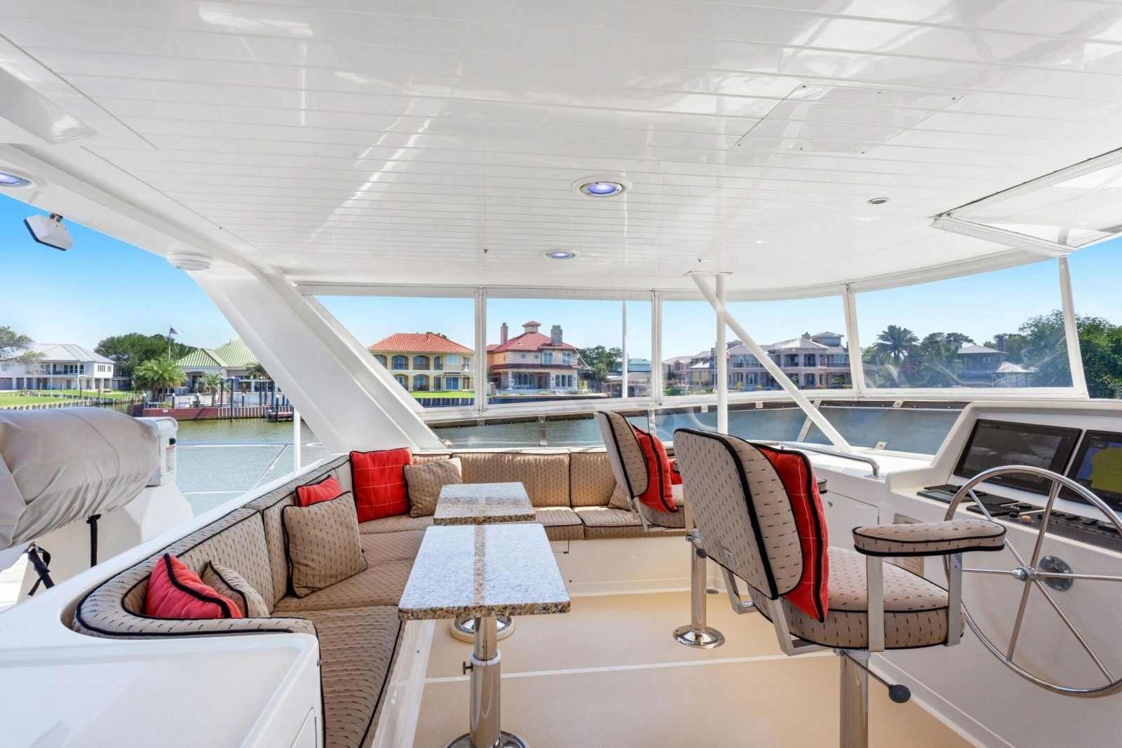 2005 Offshore Yachts 66 Pilot House