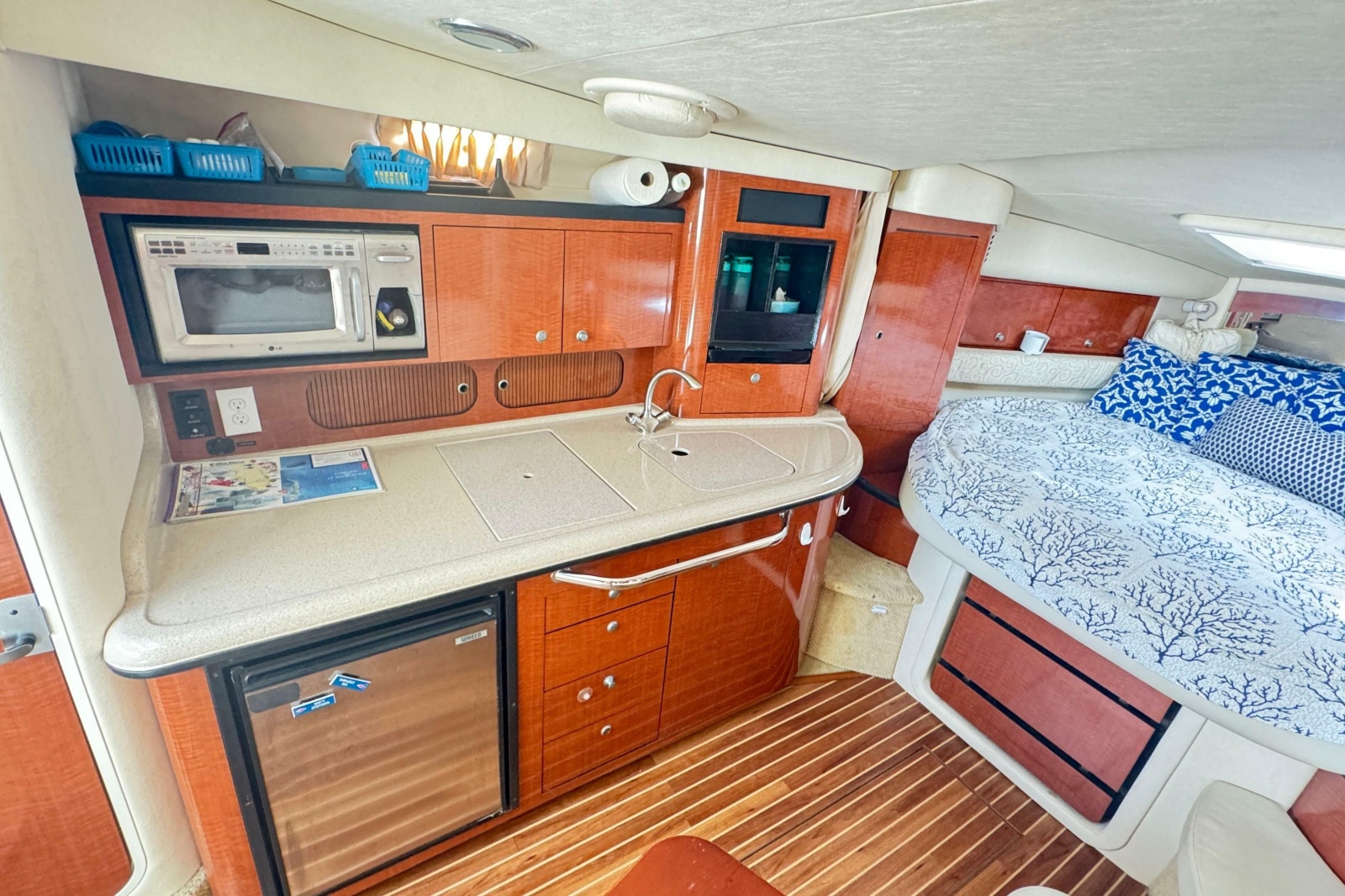 2005 Sea Ray 340 Sundancer