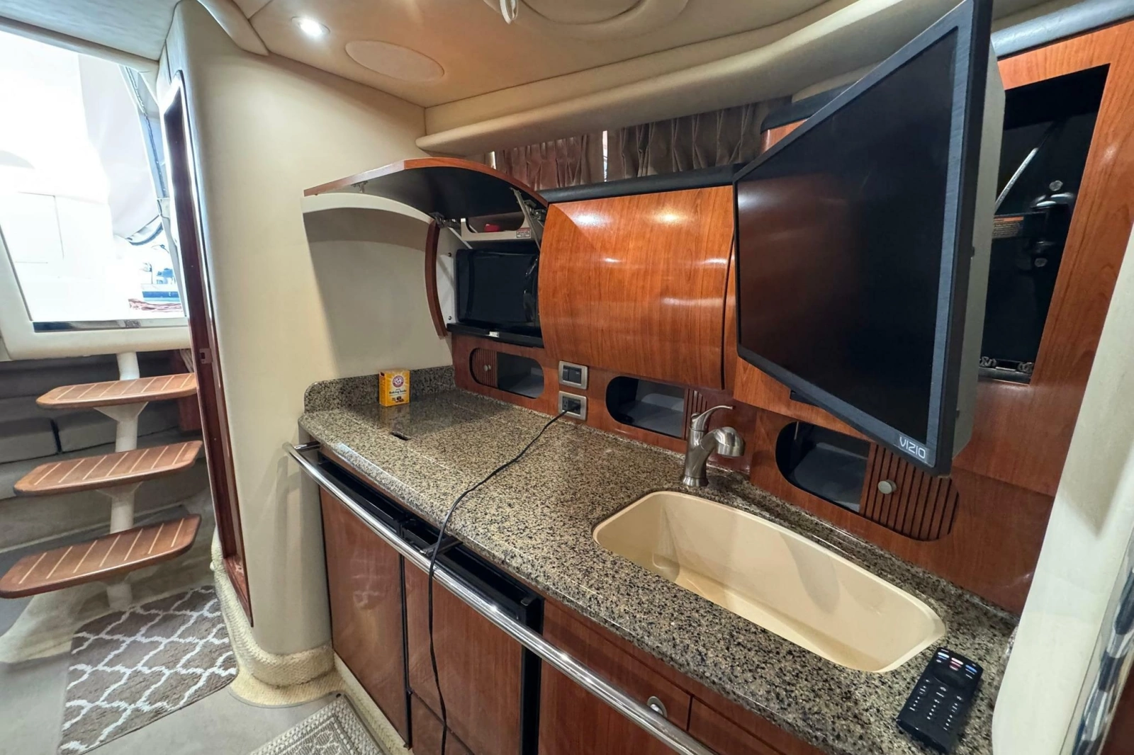 2005 Sea Ray 360 Sundancer