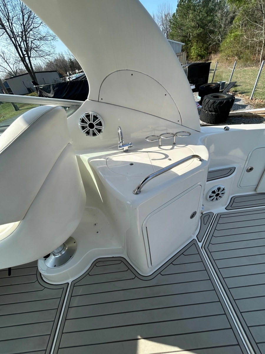 2005 Sea Ray Sundancer 280