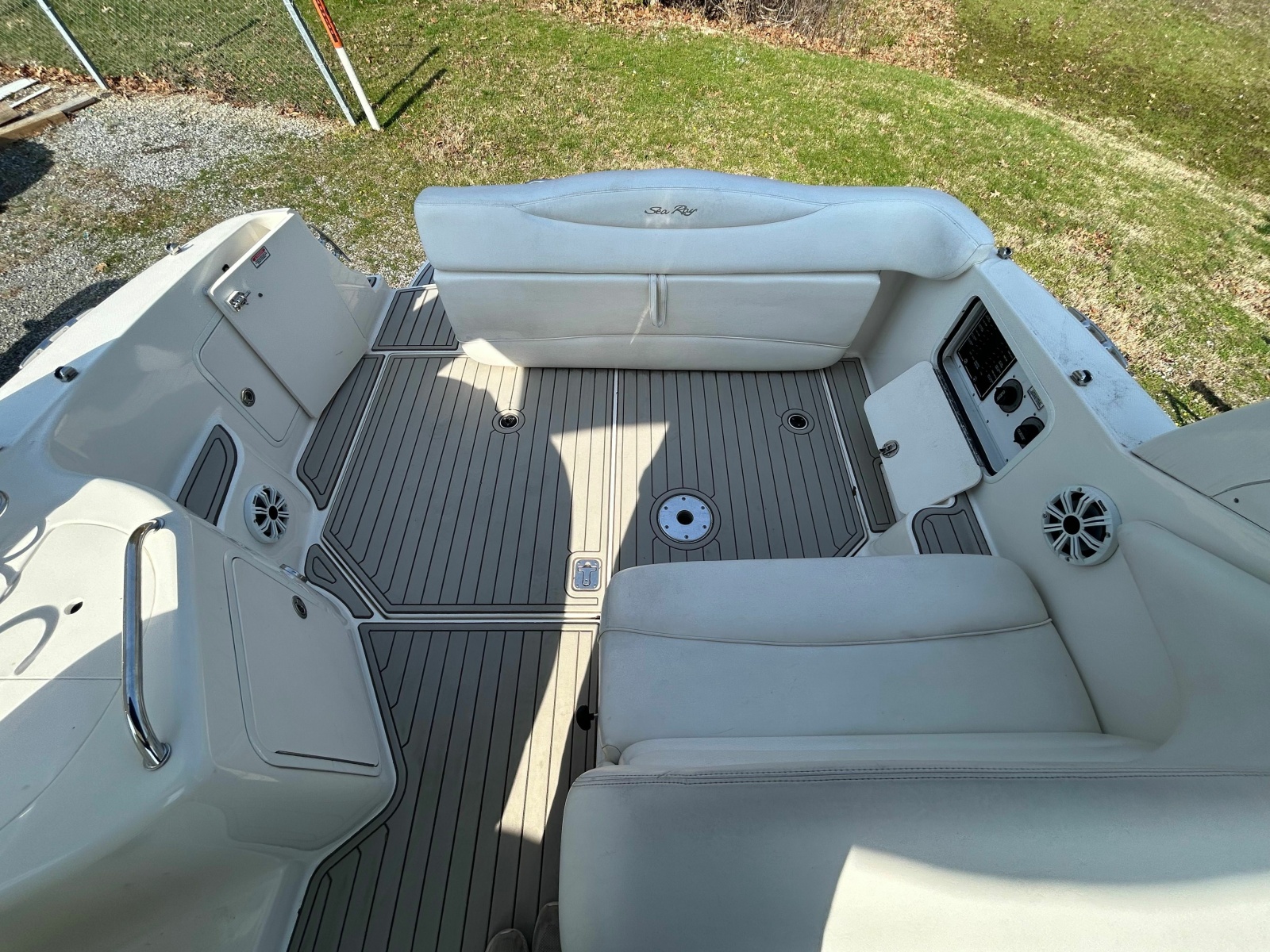 2005 Sea Ray Sundancer 280