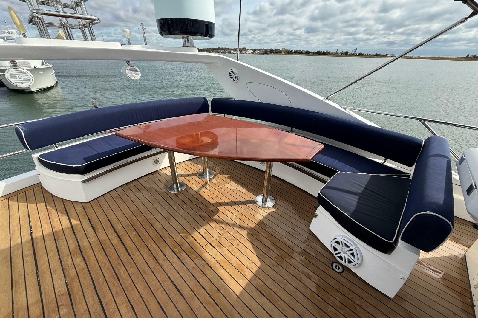 2005 Sunseeker 75 Yacht