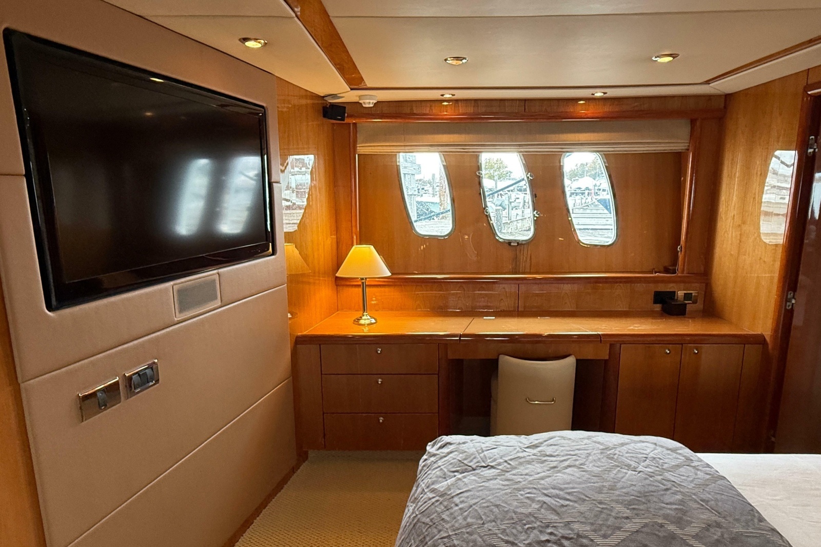 2005 Sunseeker 75 Yacht