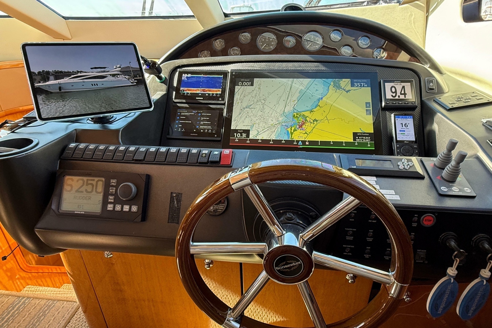 2005 Sunseeker 75 Yacht