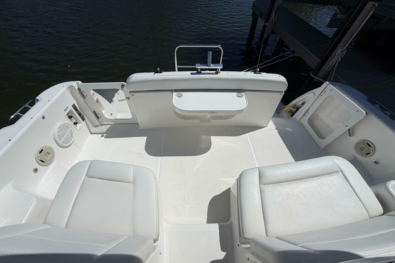 2005 Tiara Yachts 3600 Sovran