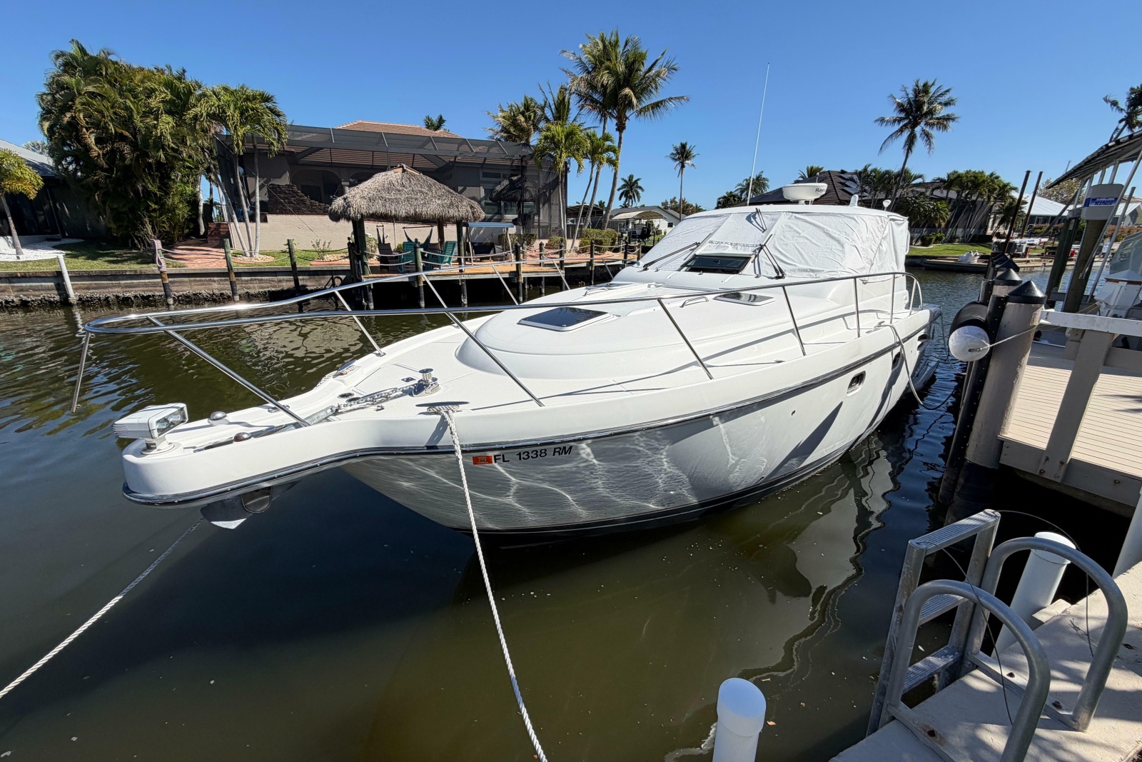 2005 Tiara Yachts 3600 Sovran