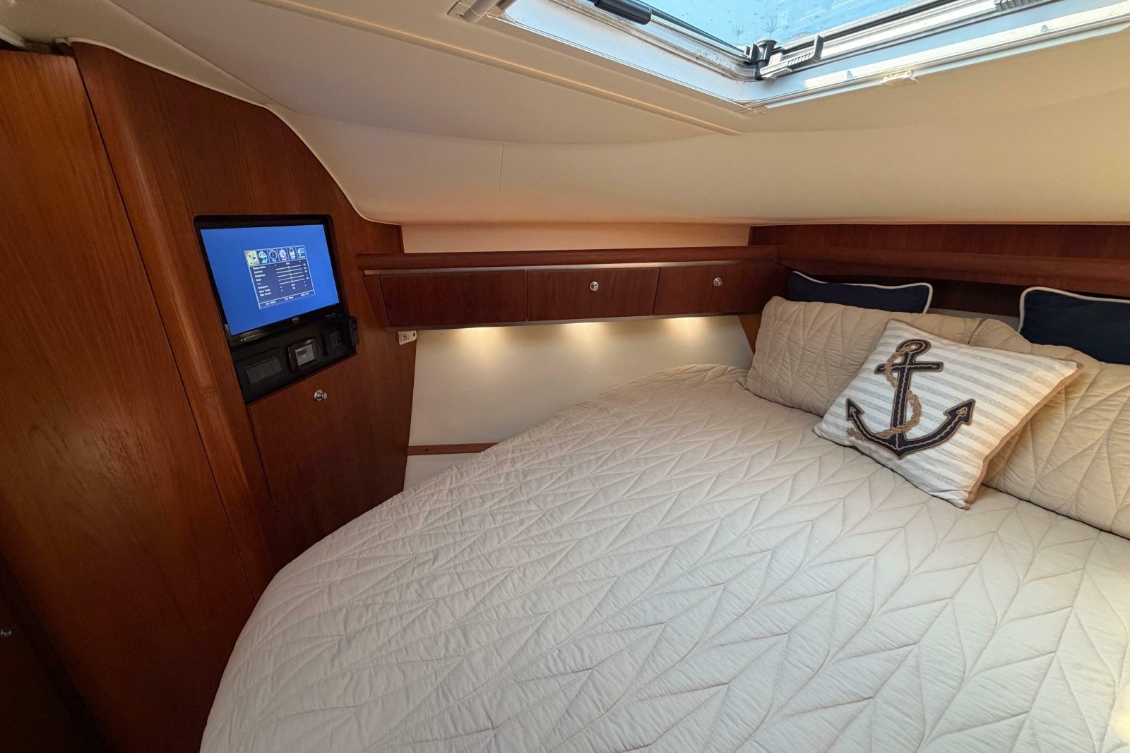 2005 Tiara Yachts 3600 Sovran