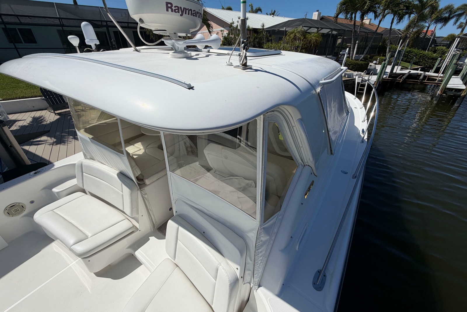 2005 Tiara Yachts 3600 Sovran