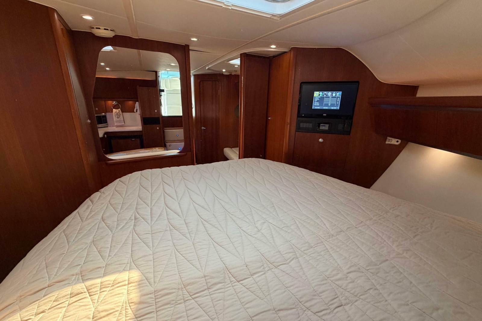 2005 Tiara Yachts 3600 Sovran