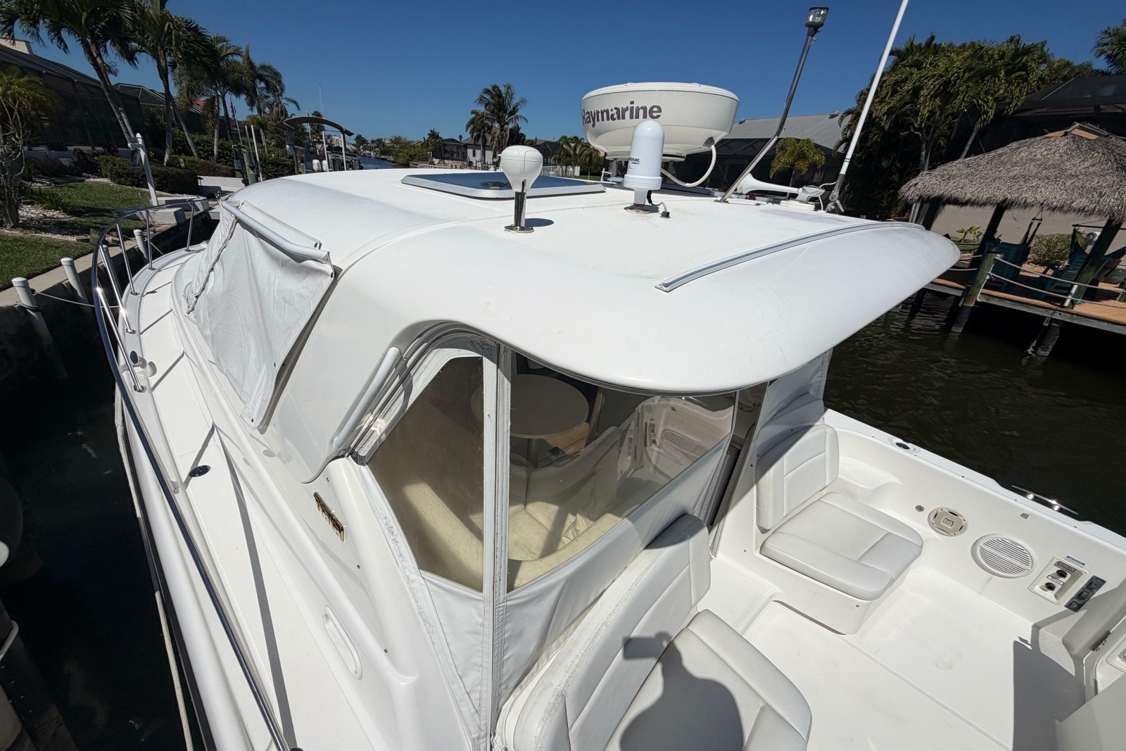 2005 Tiara Yachts 3600 Sovran