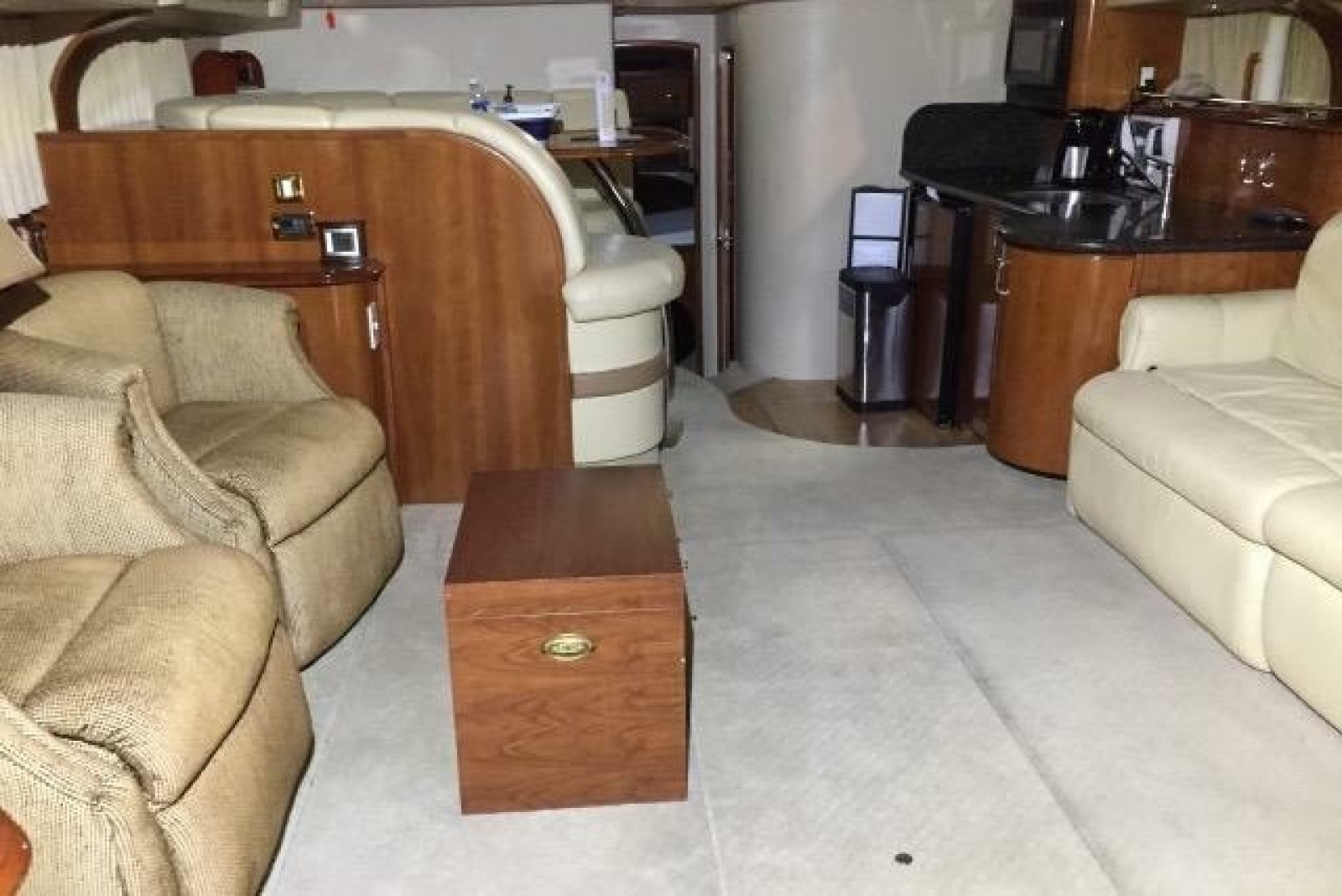 2004 Carver 420 Mariner