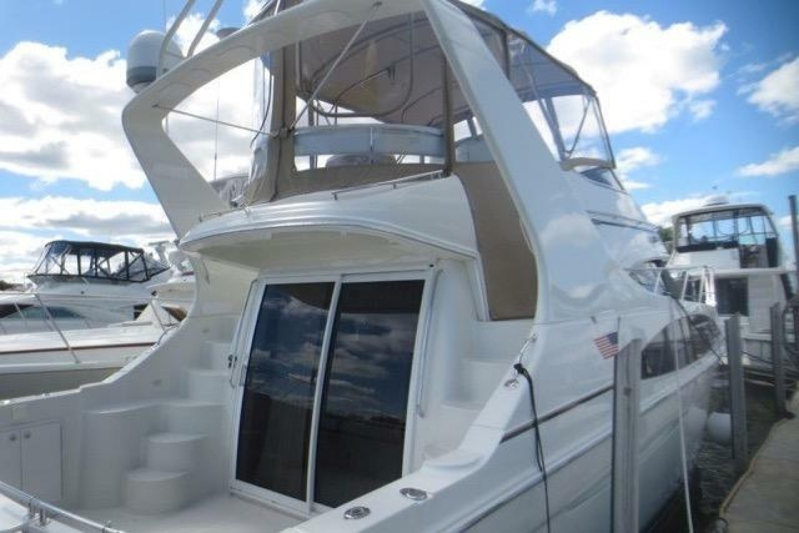 2004 Carver 420 Mariner