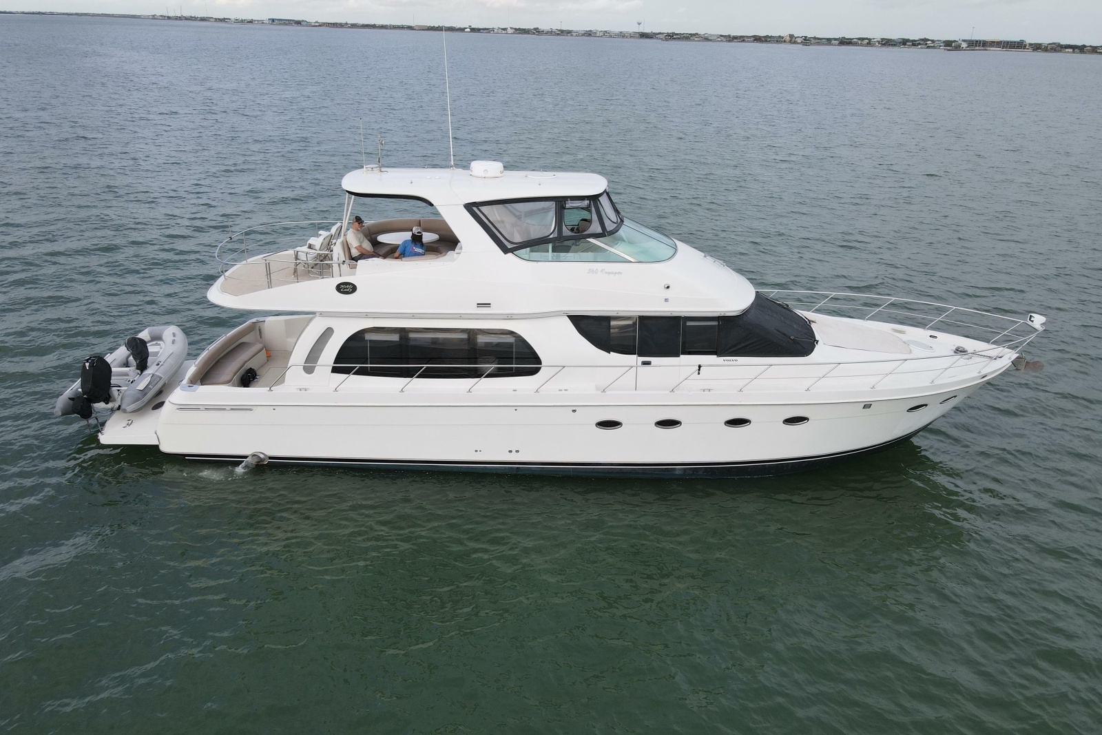 2004 Carver 560 Voyager