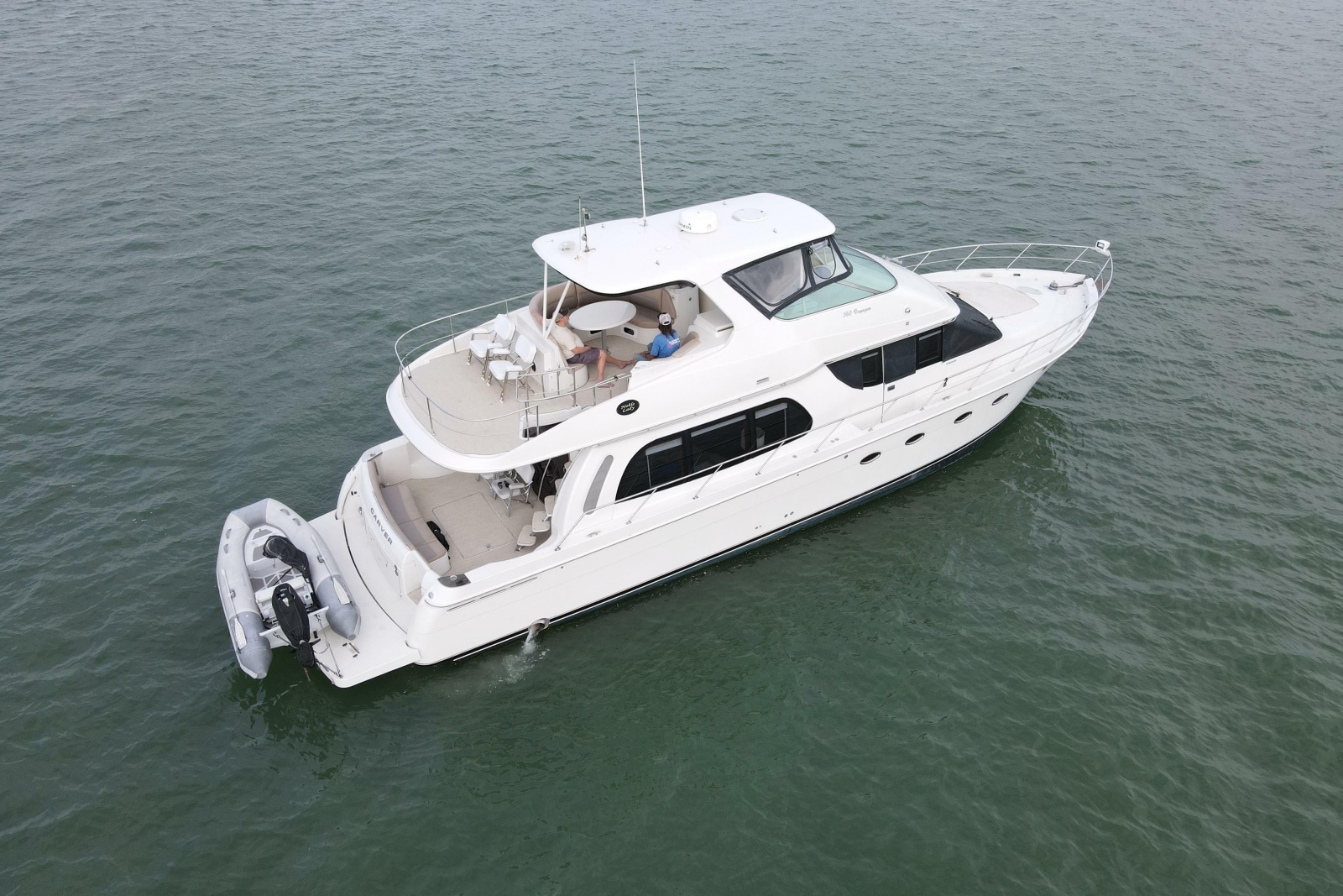 2004 Carver 560 Voyager