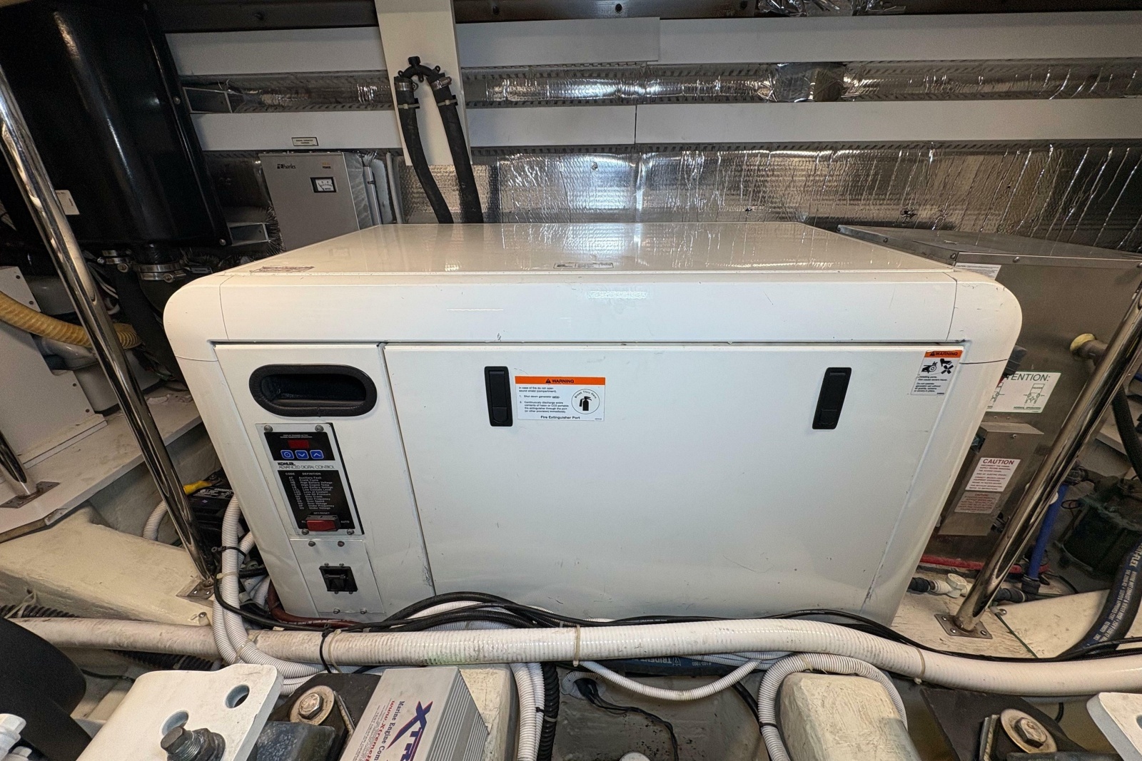 2004 Carver 560 Voyager