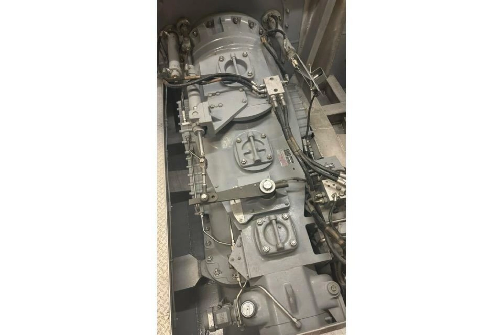 2004 Custom Supply Boat