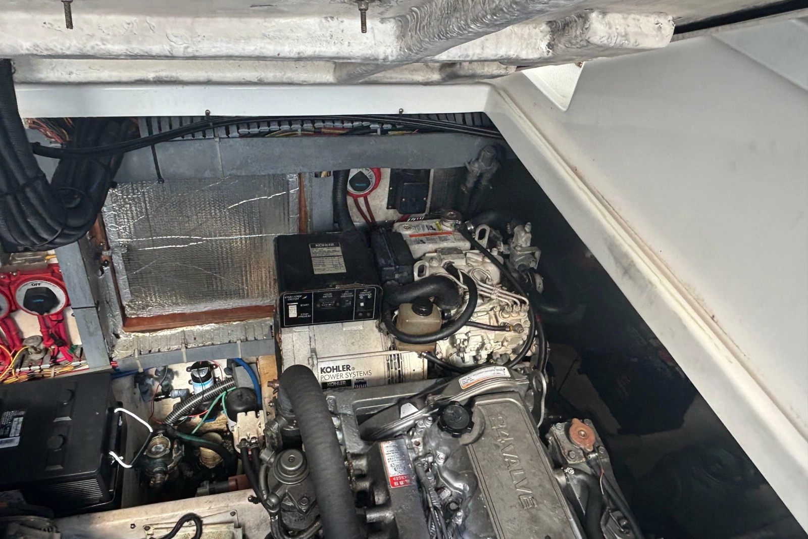 2004 Luhrs 32 Open