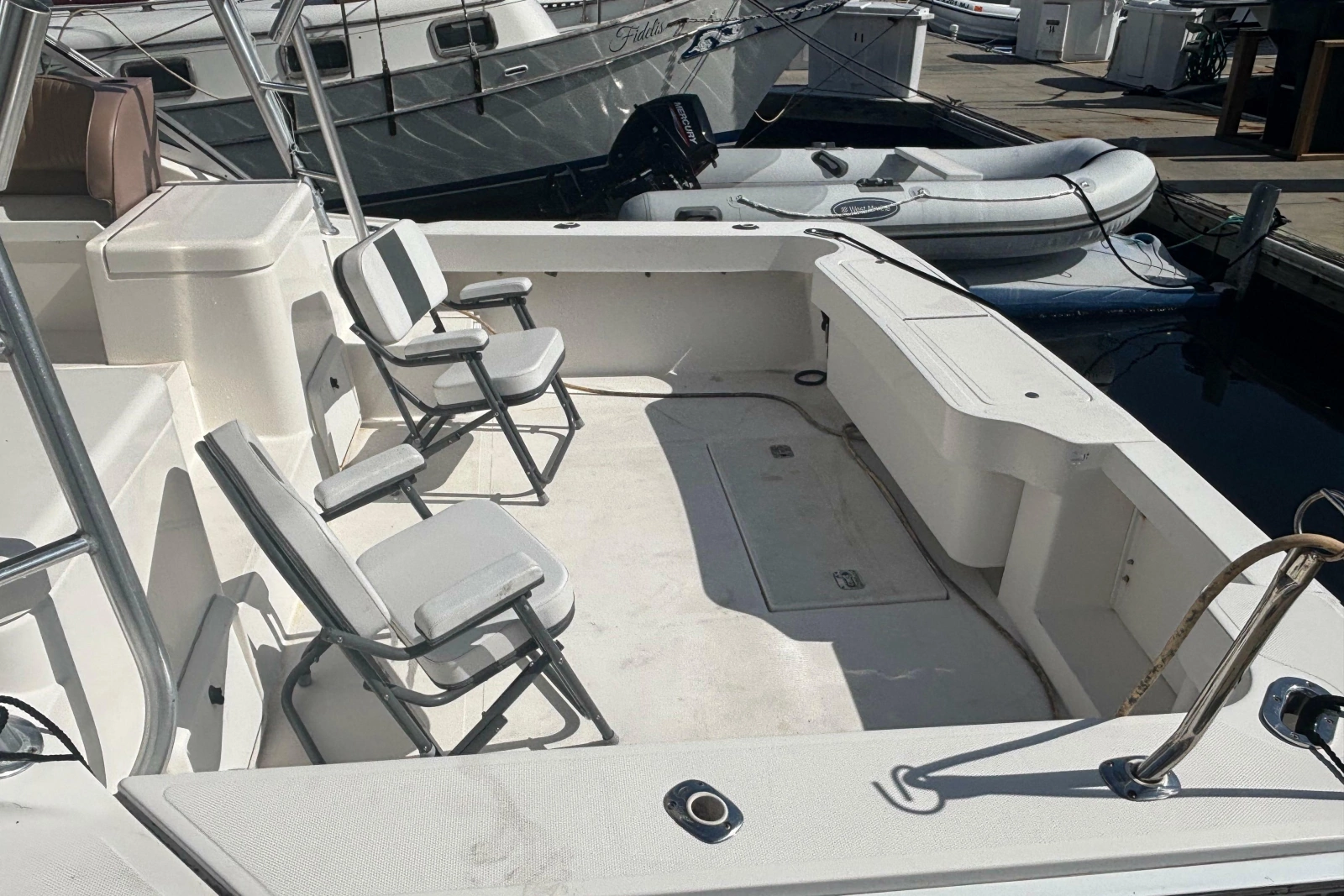 2004 Luhrs 32 Open