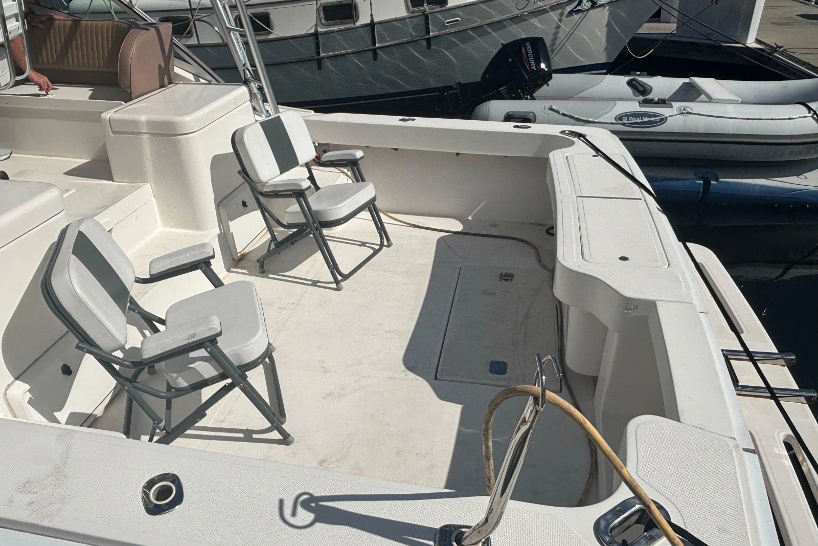 2004 Luhrs 32 Open
