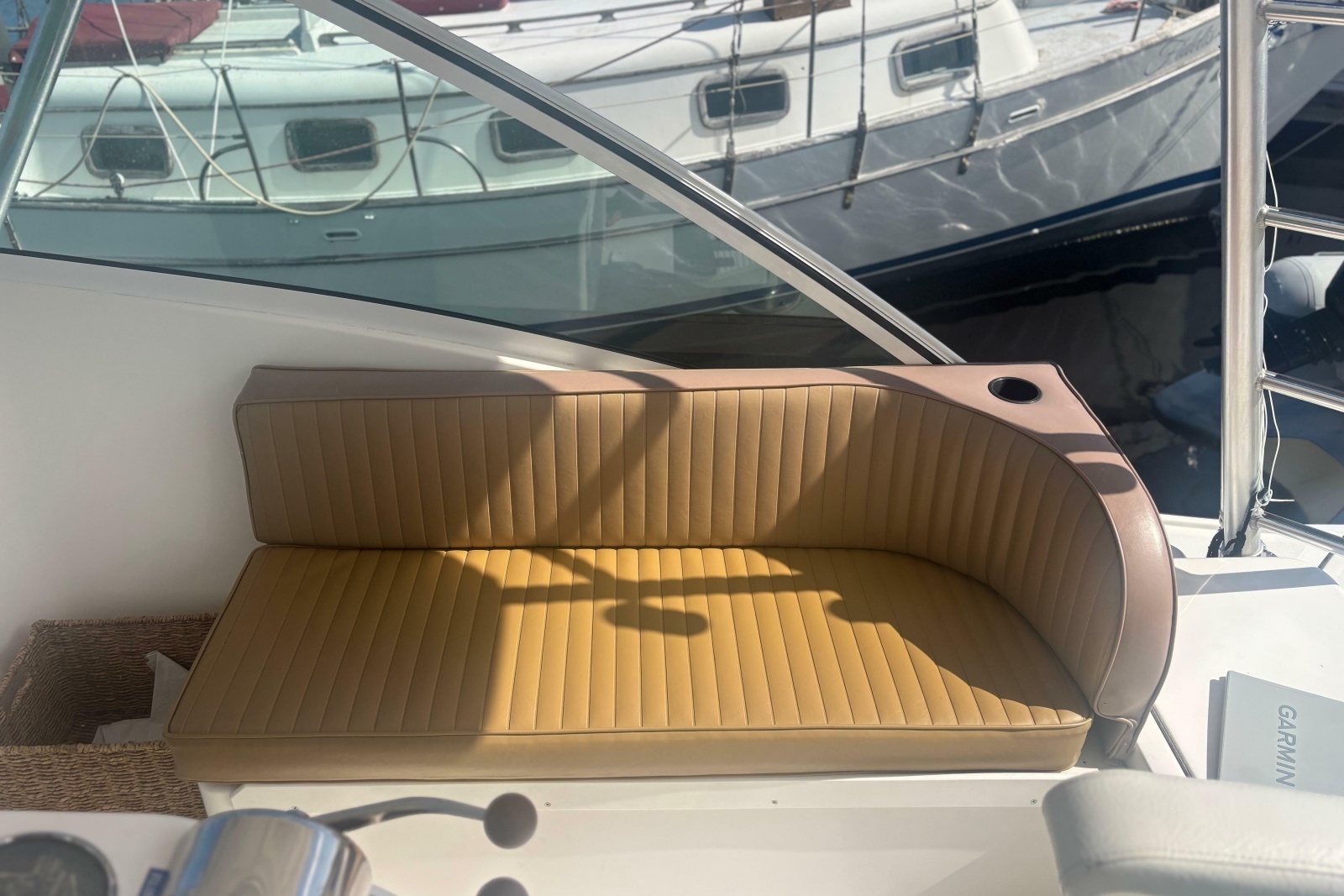 2004 Luhrs 32 Open