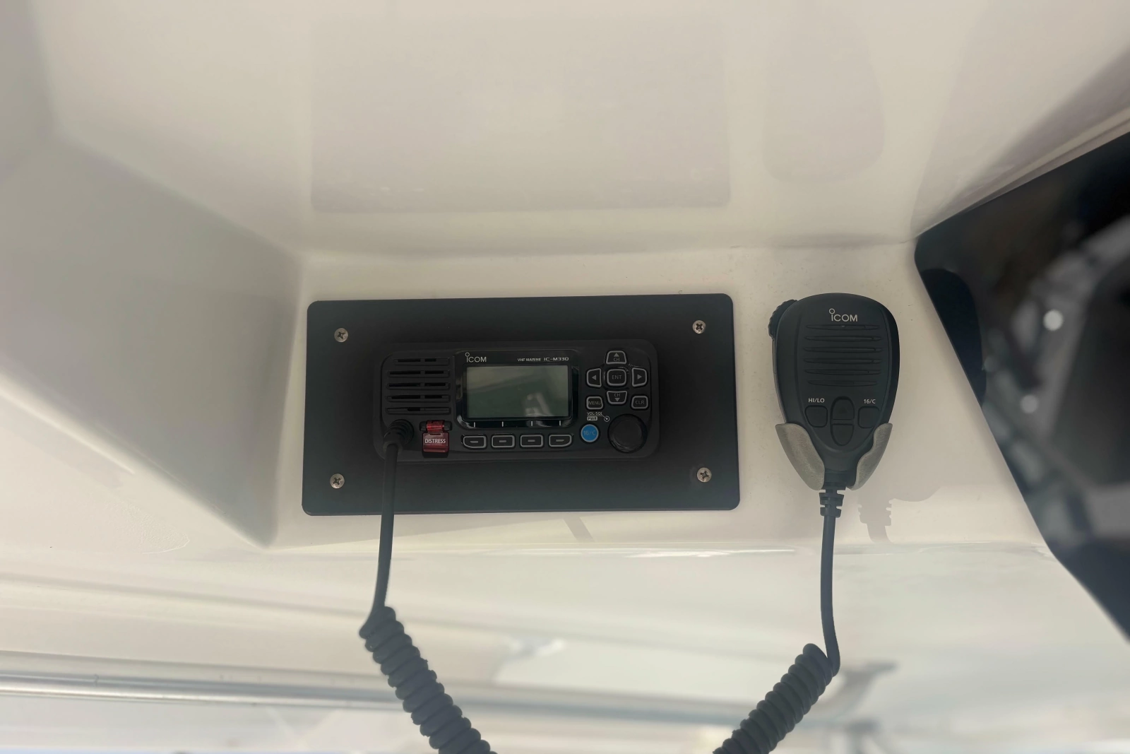 2004 Luhrs 32 Open