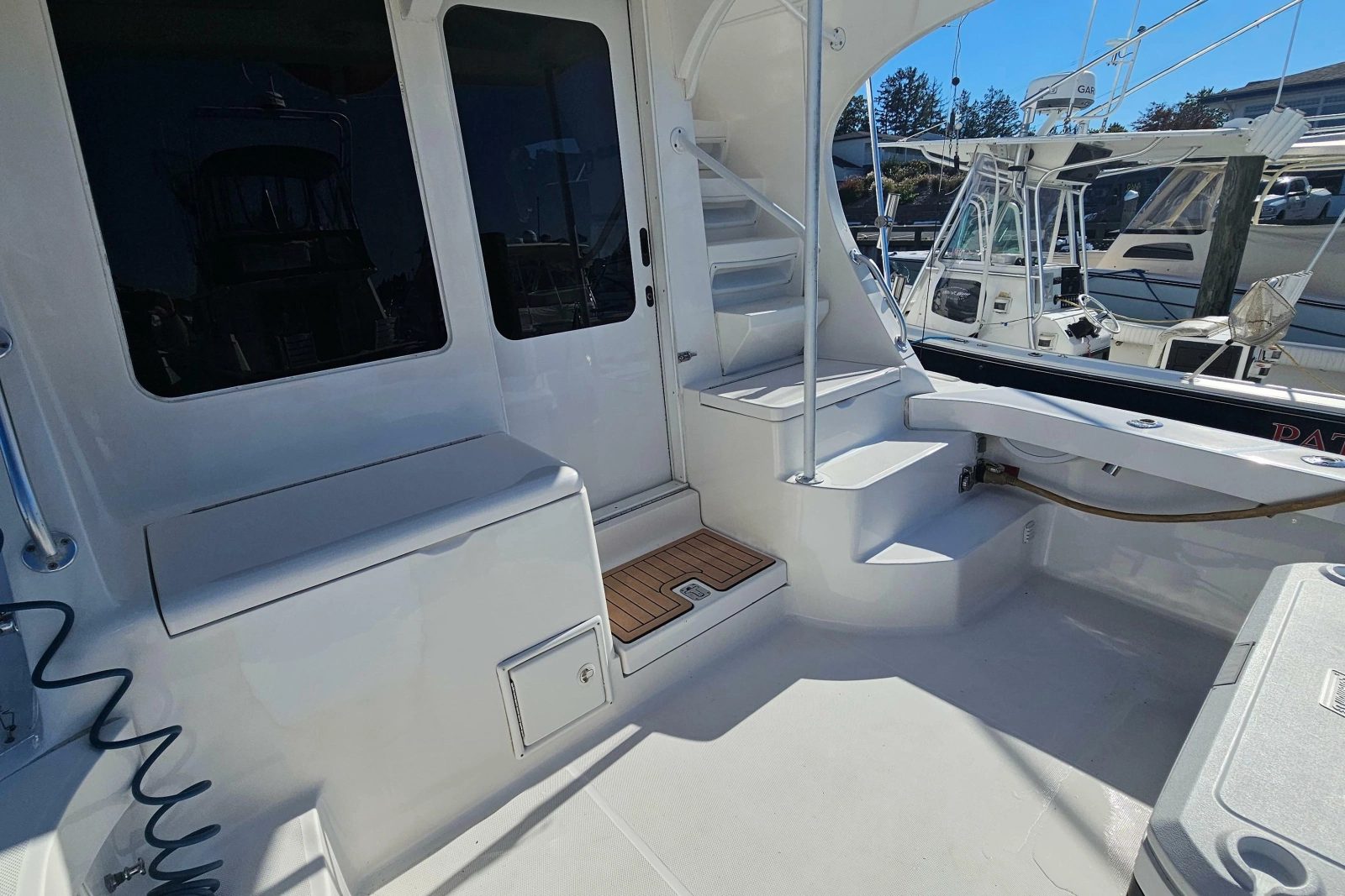 2004 Luhrs 34 Convertible