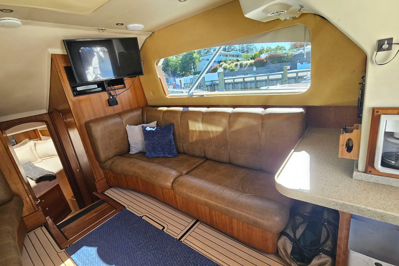 2004 Luhrs 34 Convertible