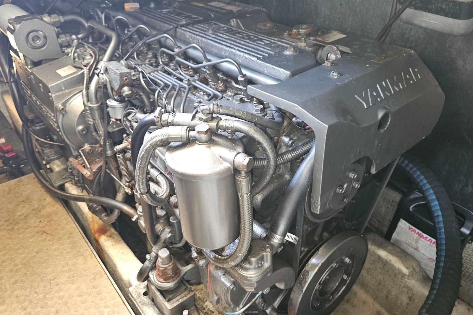 2004 Luhrs 34 Convertible