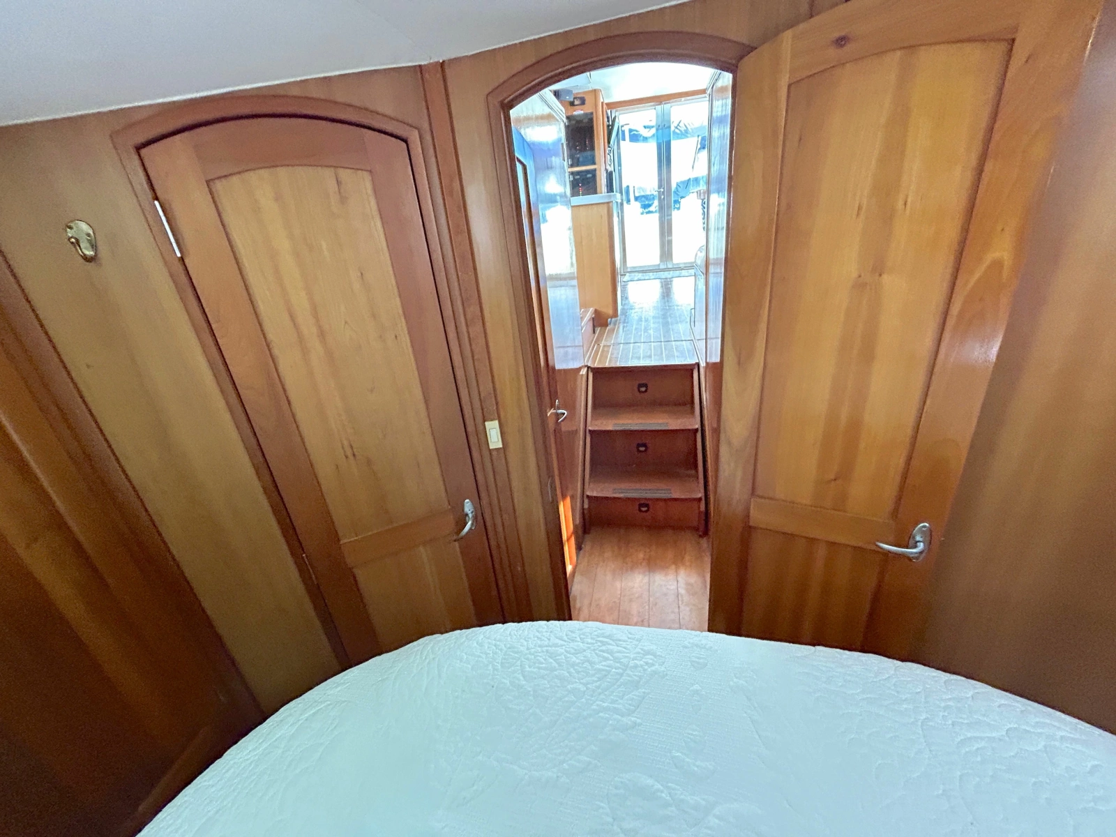 Southern Cross 40ft Mainship Yacht For Sale