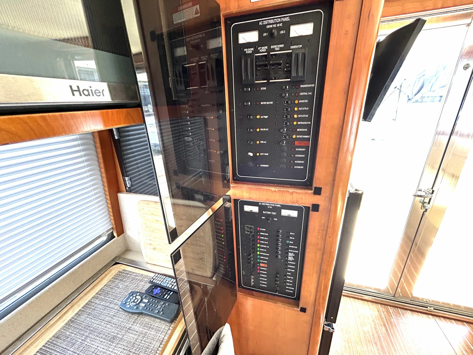 Southern Cross 40ft Mainship Yacht For Sale