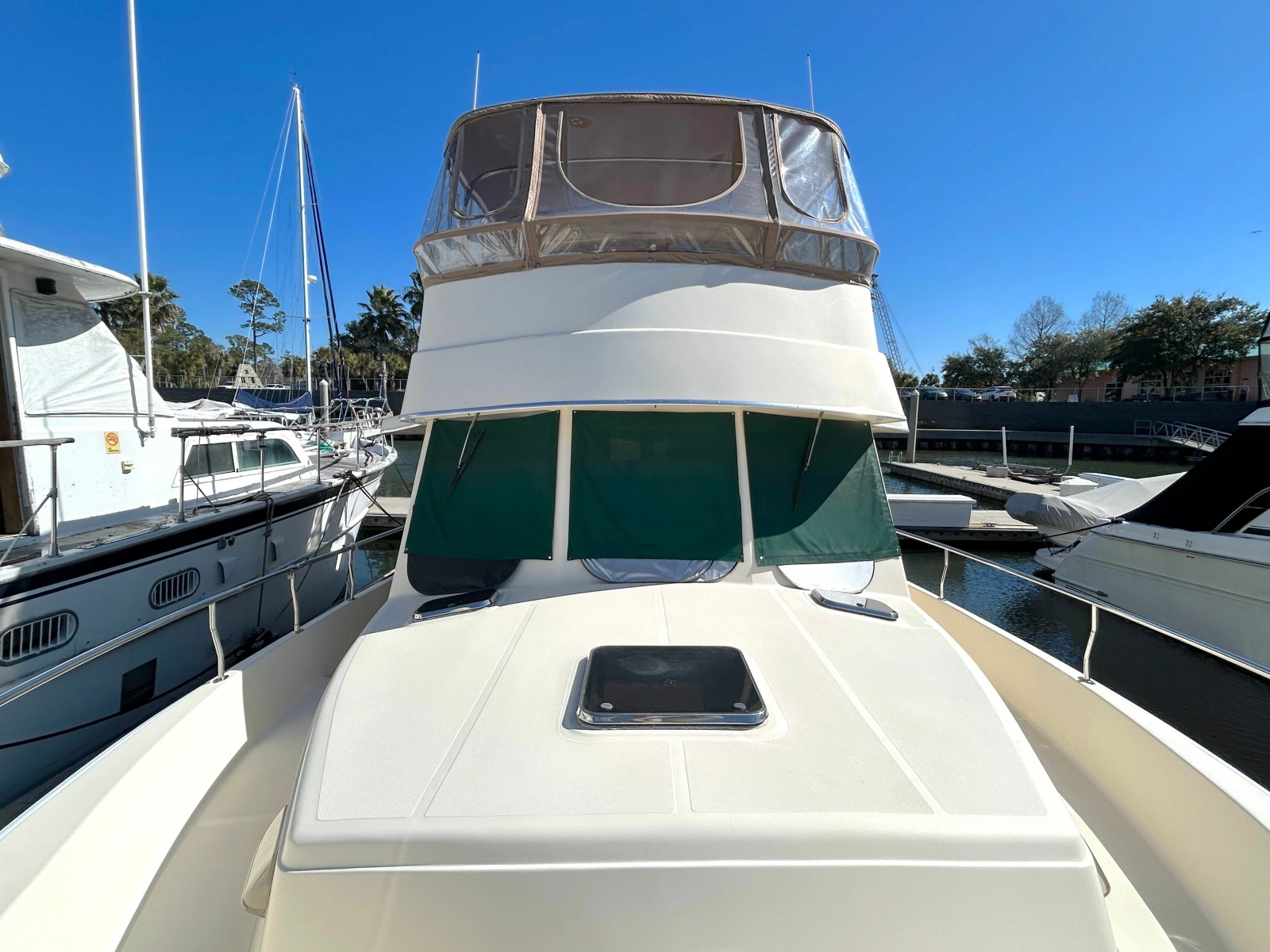 Southern Cross 40ft Mainship Yacht For Sale