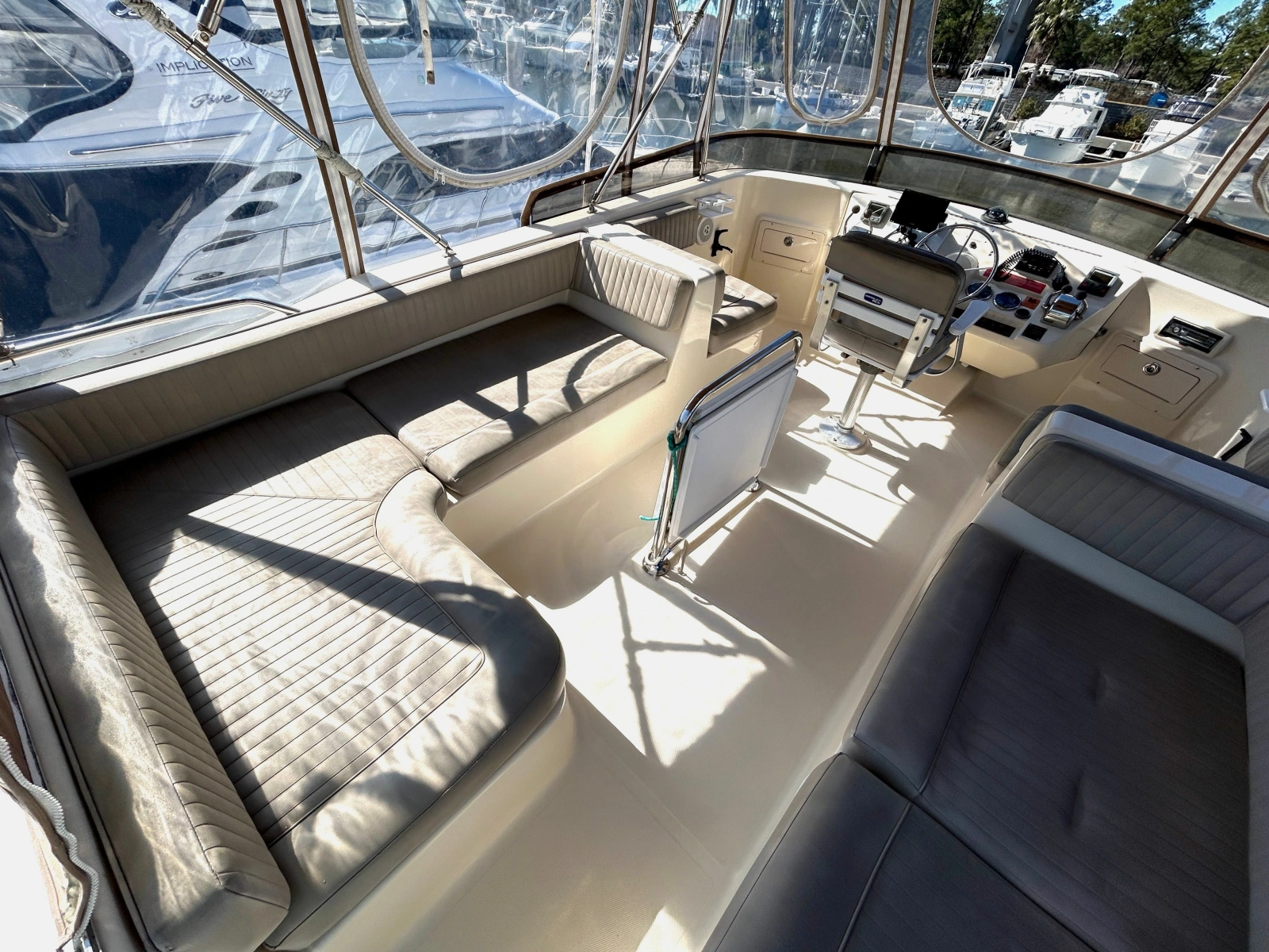 Southern Cross 40ft Mainship Yacht For Sale