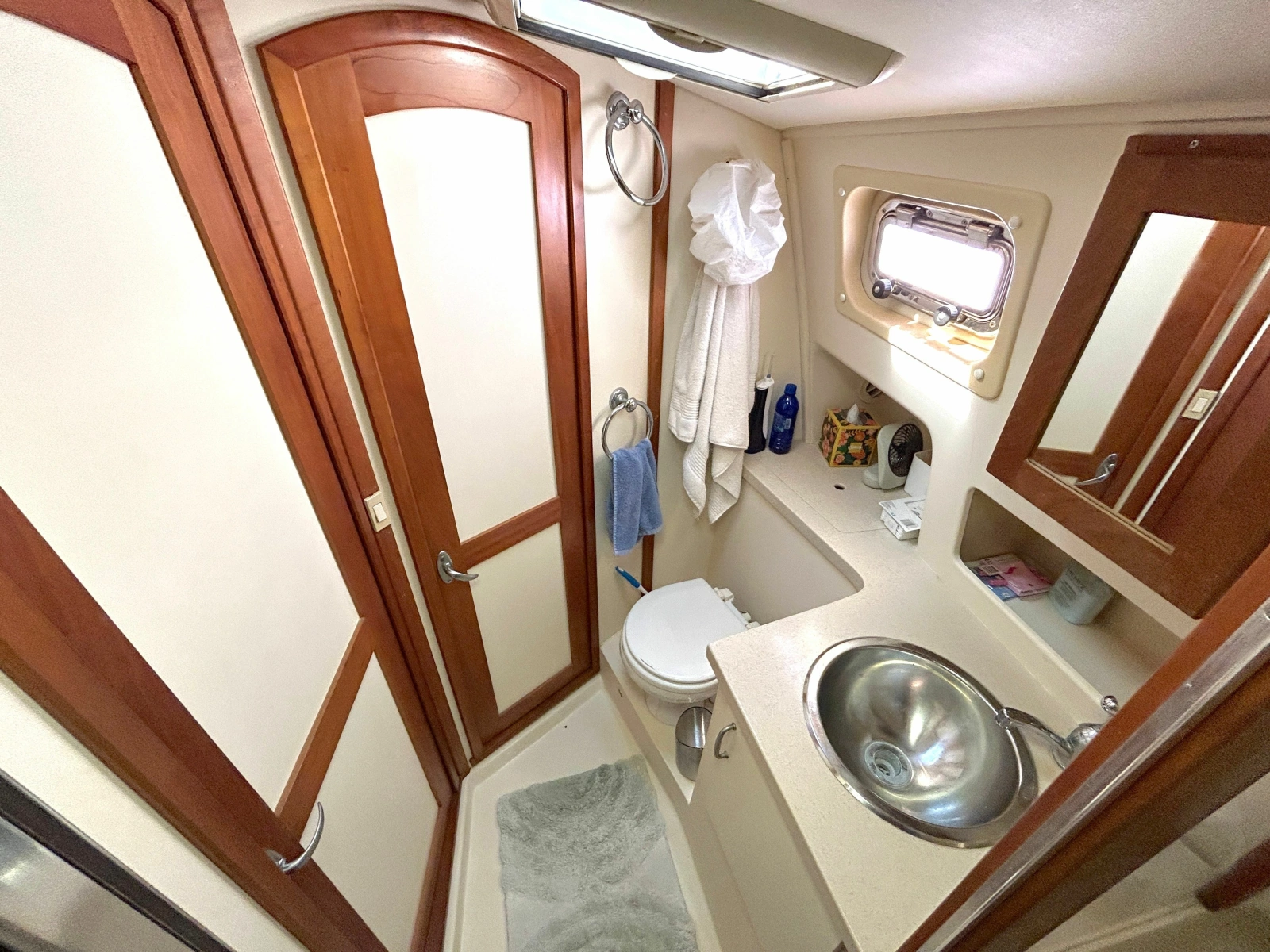 Southern Cross 40ft Mainship Yacht For Sale