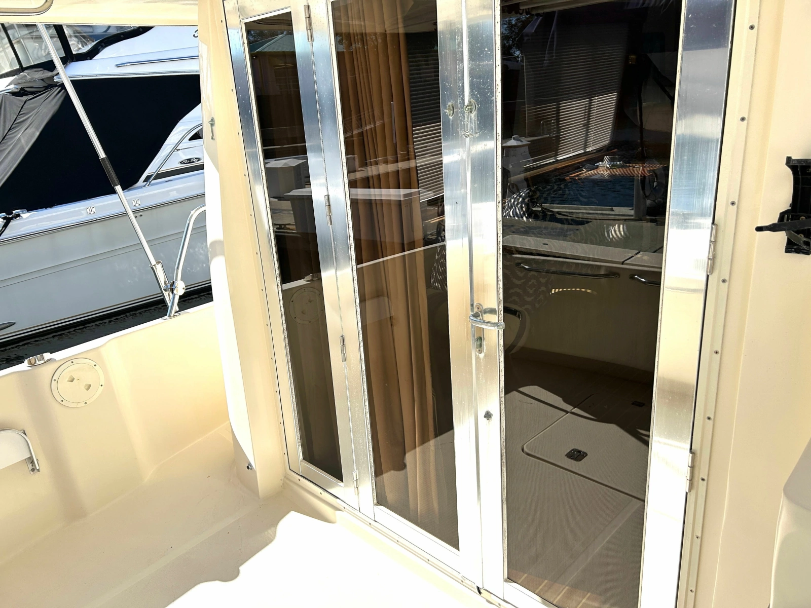 Southern Cross 40ft Mainship Yacht For Sale