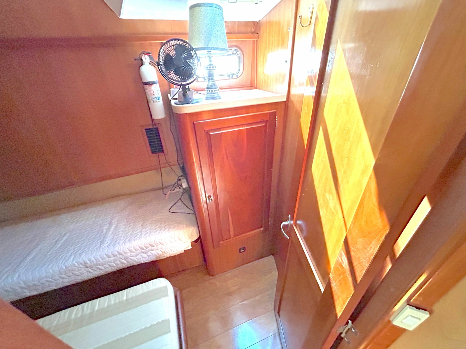 Southern Cross 40ft Mainship Yacht For Sale