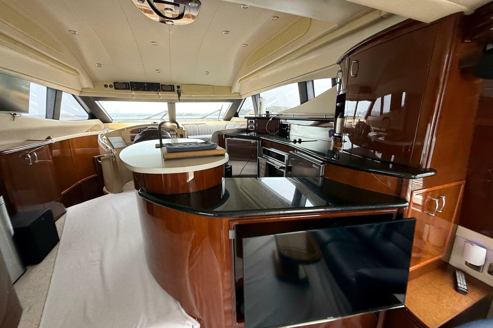 2004 Marquis 59