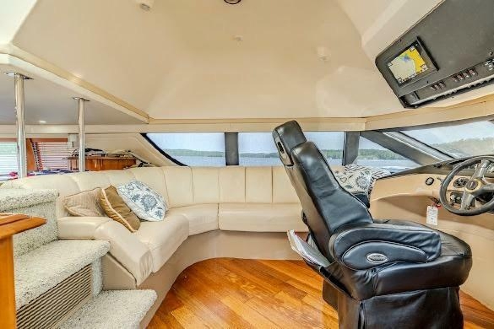 2003 Carver 570 Voyager Pilothouse